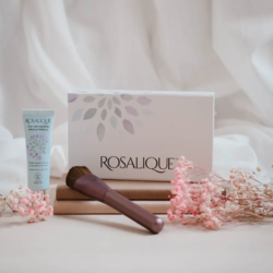 Rosalique - Gaveæske 3 i 1 anti-rødme creme + børste