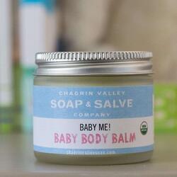 Chagrin Valley Soap & Salve Baby Me! Baby Body Balm er økologisk parfumefri kropscreme til babyer og små børn med følsom og sensitive hud.