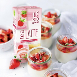 g´tea - Black Tea Latte - Wild Strawberry Cake -  Glutenfri og non-GMO