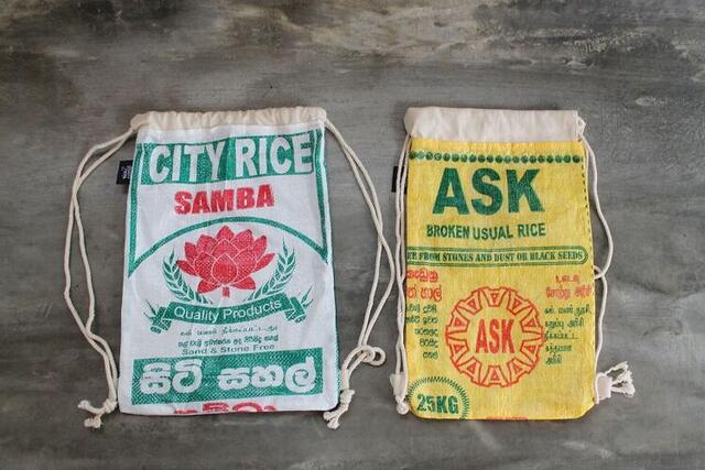 Rice & Carry Upcycling Rygsæk Pose  er fremstillet af brugte rissække